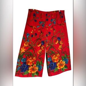 Bedford Fair Red Floral Cropped Pants XL Vintage Crinkle Capris